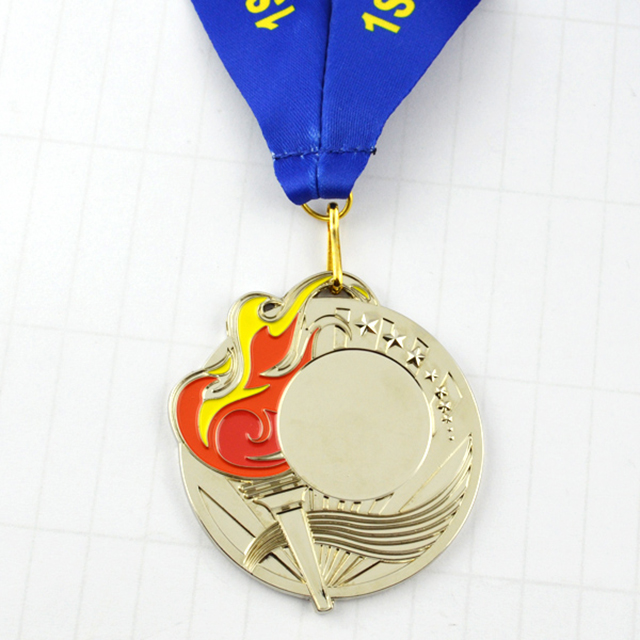 Kiʻekiʻe ʻO 2D Hollow Out Design Plating Gold Sliver Customized cheap Zinc Alloy Blank Metal Medal (1)